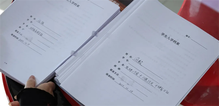 从学历赛道到“技能战场”：大学生为何转身拥抱焊接蓝海？